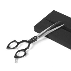 Shark Teeth Asian Fusion Shear Straight 6.5" [Black]
