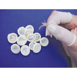 Show Tech Finger Condoms White 100 Pack - Medium -Wahl Pet Care Shop ST 85158 2